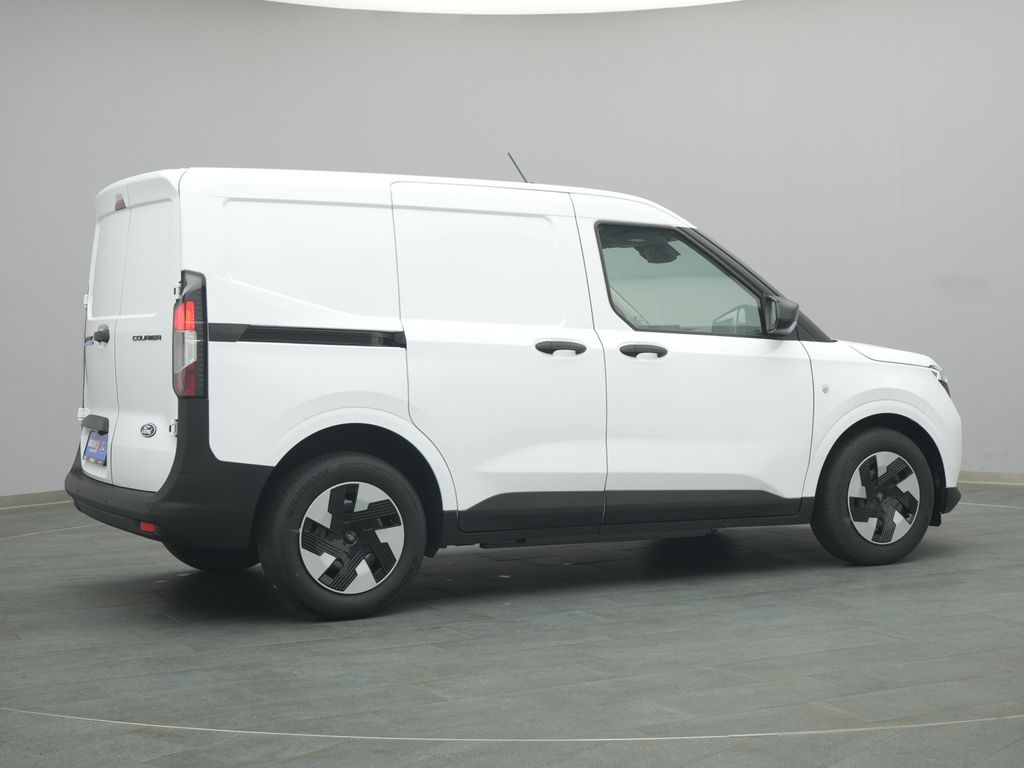 Ford Transit Courier 2025