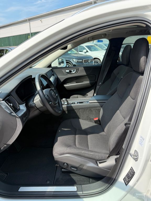 Volvo XC60 2022