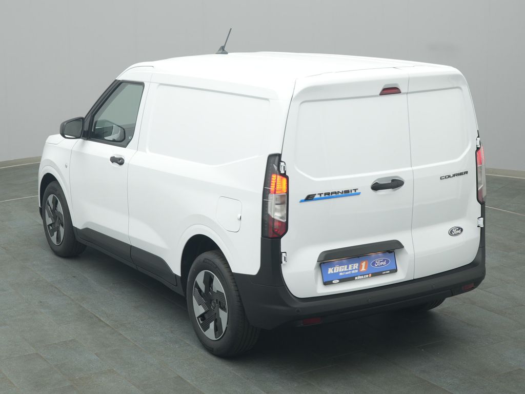 Ford Transit Courier 2025