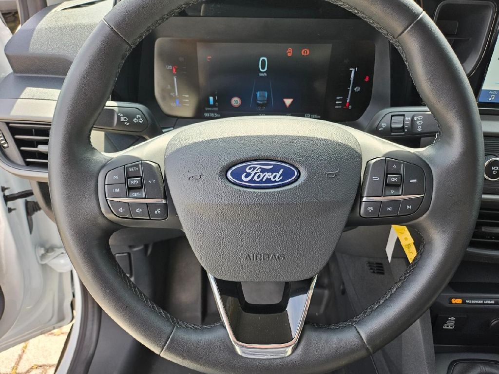 Ford Transit Courier 2024