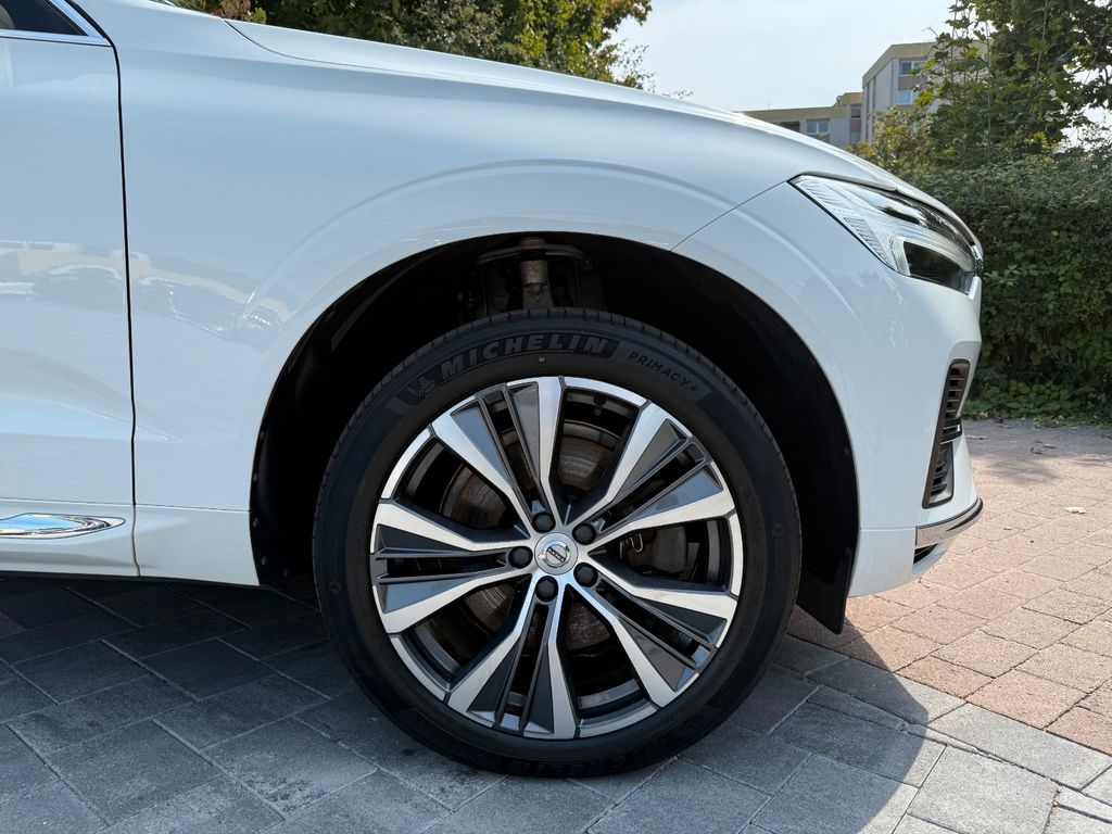 Volvo XC60 2022