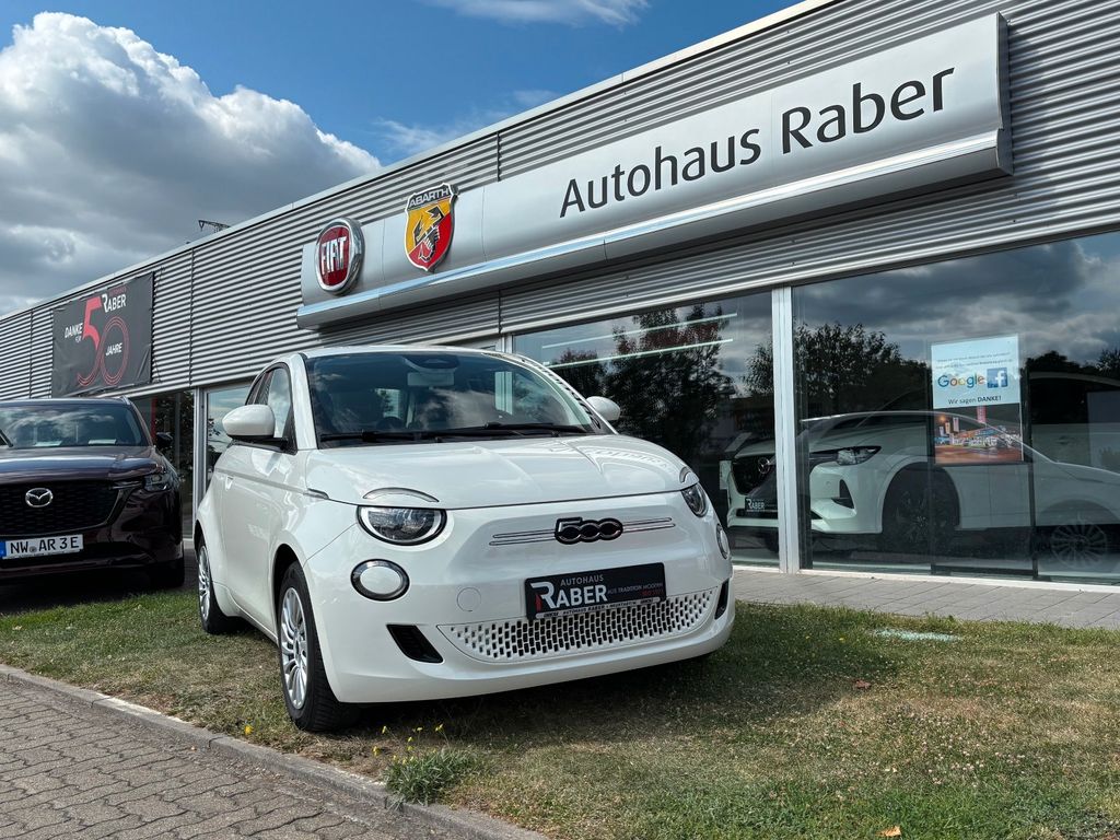 Fiat 500e 2023