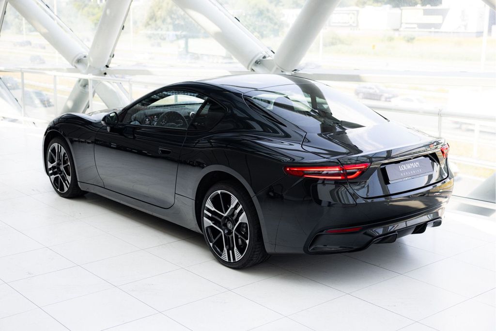 Maserati Granturismo 2024