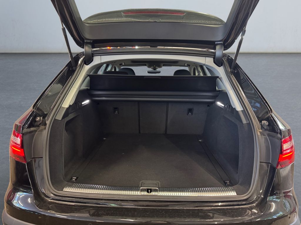 Audi A4 Allroad 2023