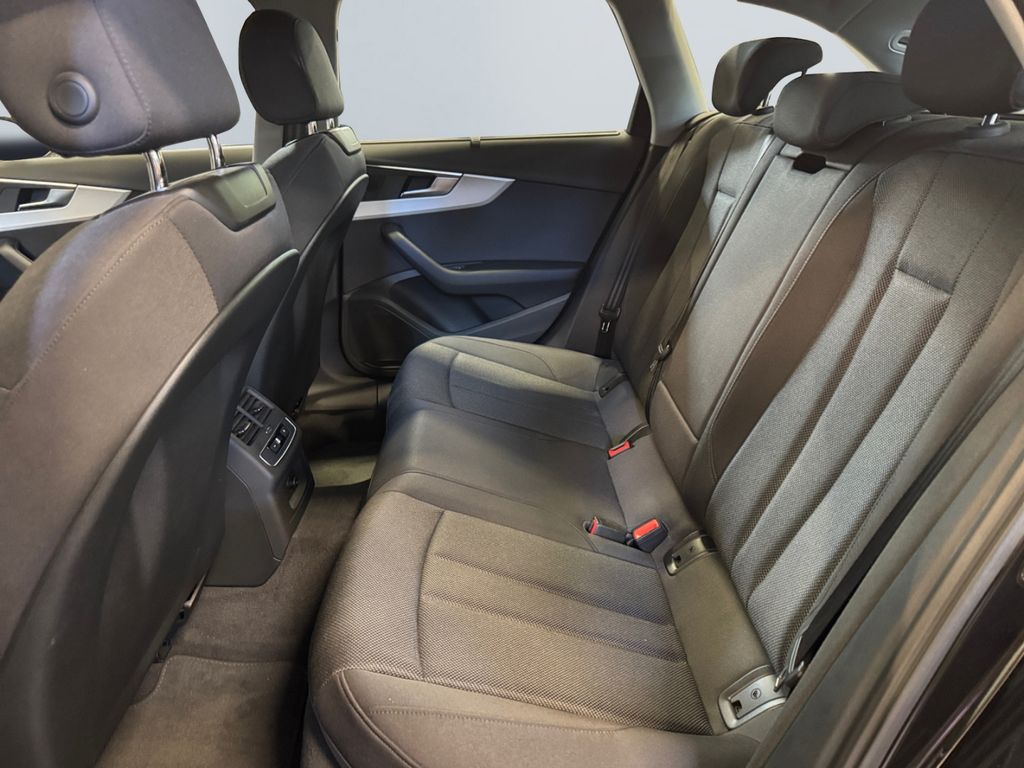 Audi A4 Allroad 2023