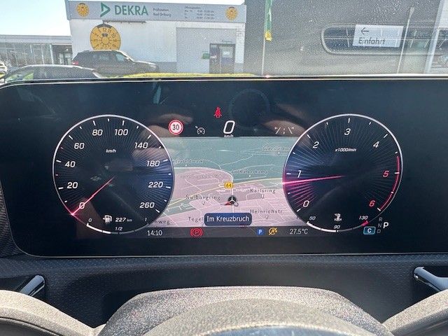 Mercedes-Benz A 180 2024