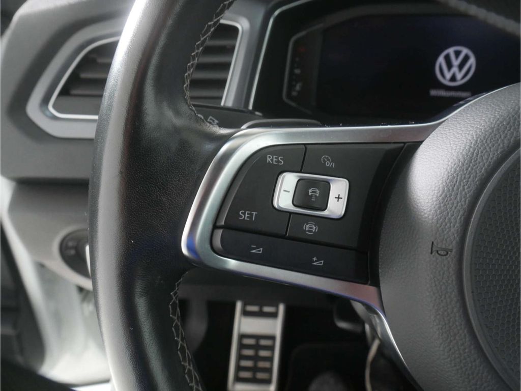 Volkswagen T-Roc 2021