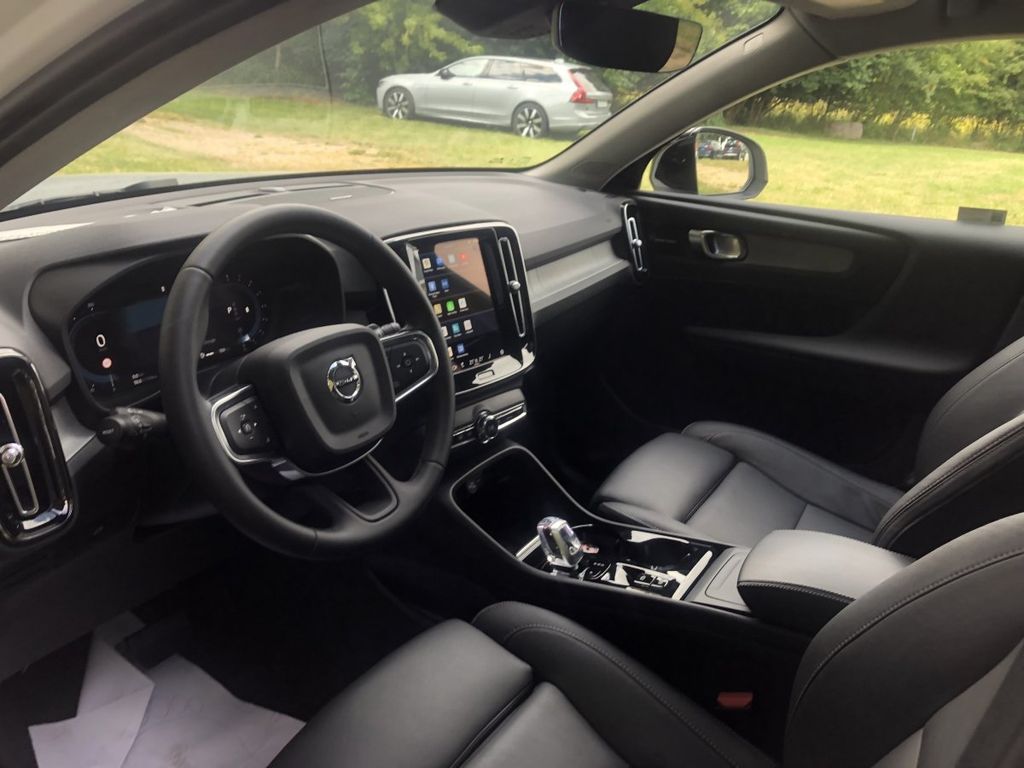 Volvo XC40 2024