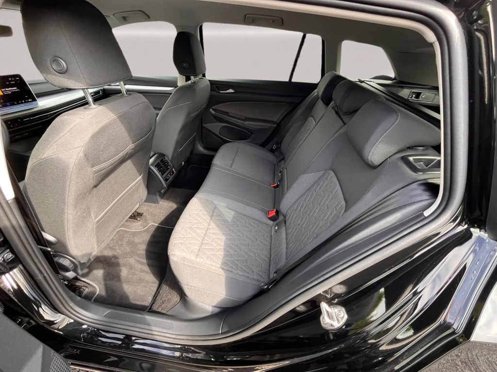 Volkswagen Golf 2024