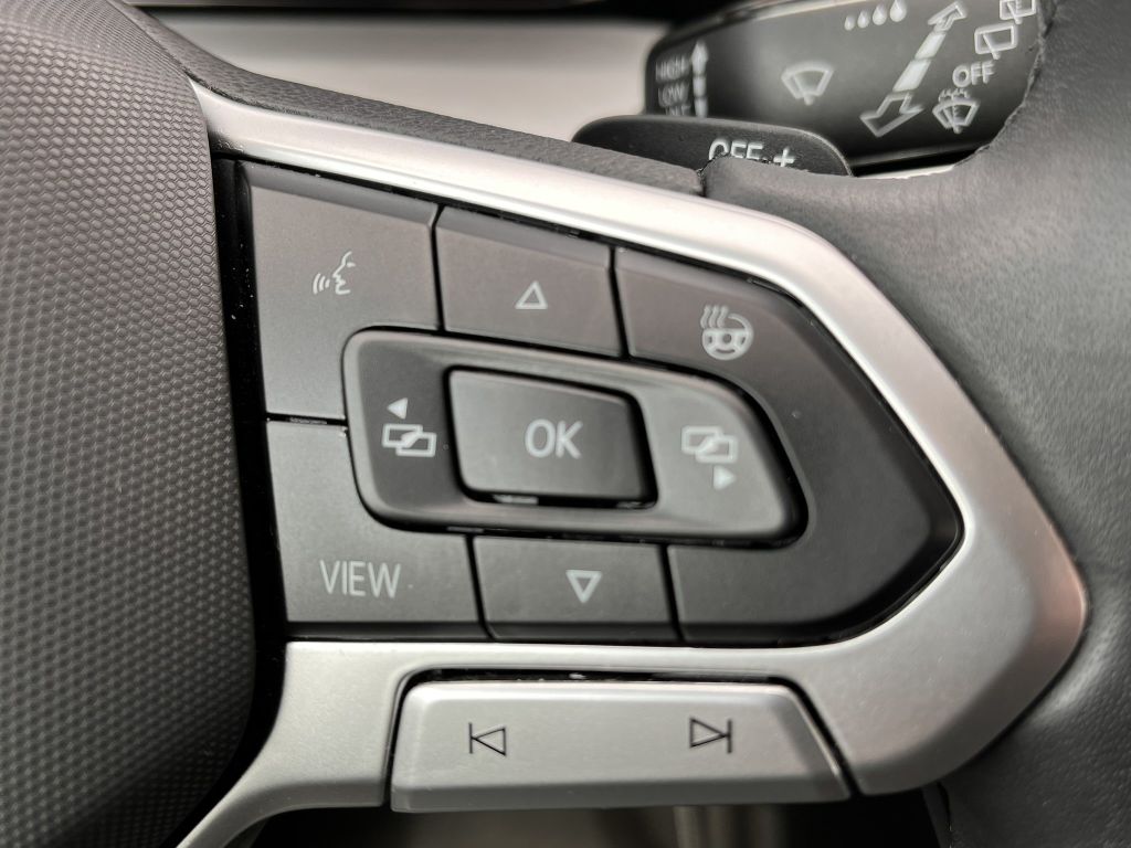 Volkswagen Golf 2024