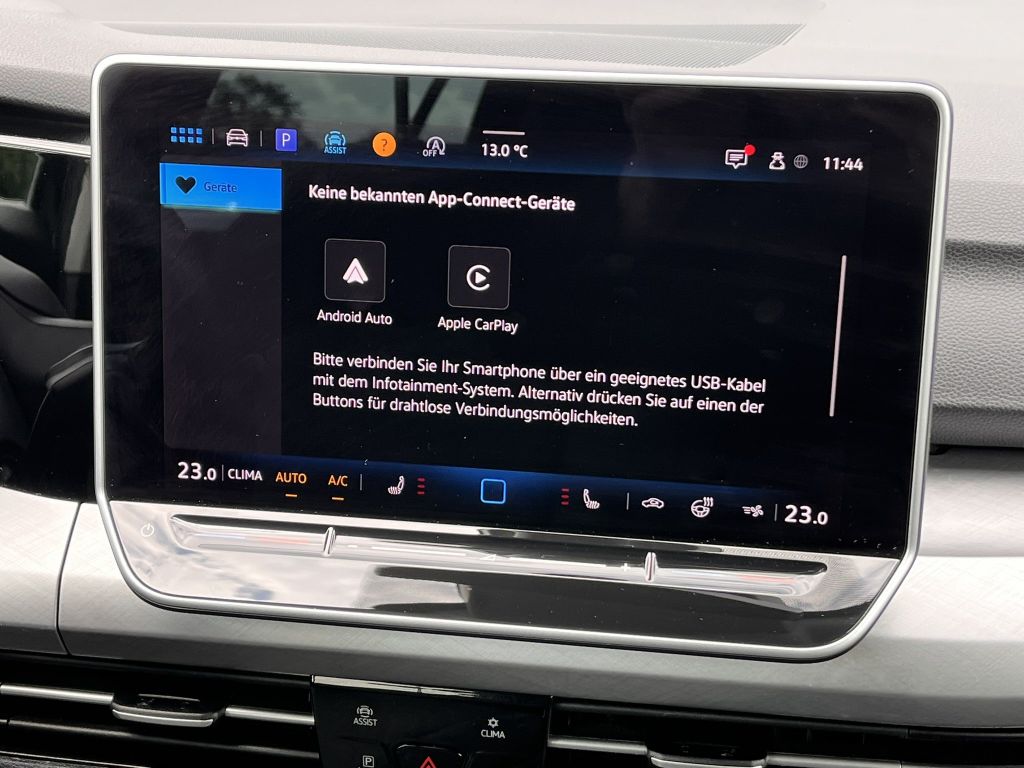 Volkswagen Golf 2024