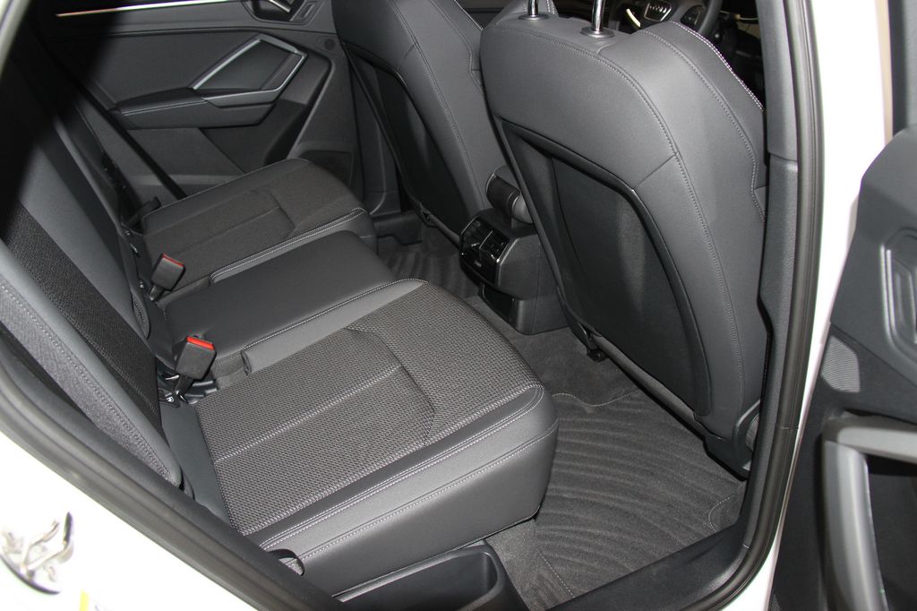Audi Q3 2024