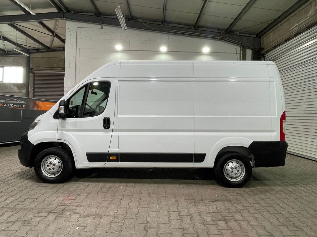Opel Movano 2023