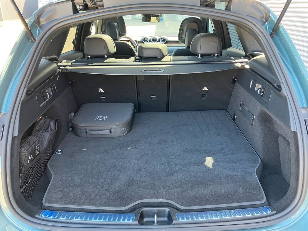 Mercedes-Benz GLC 300 2024