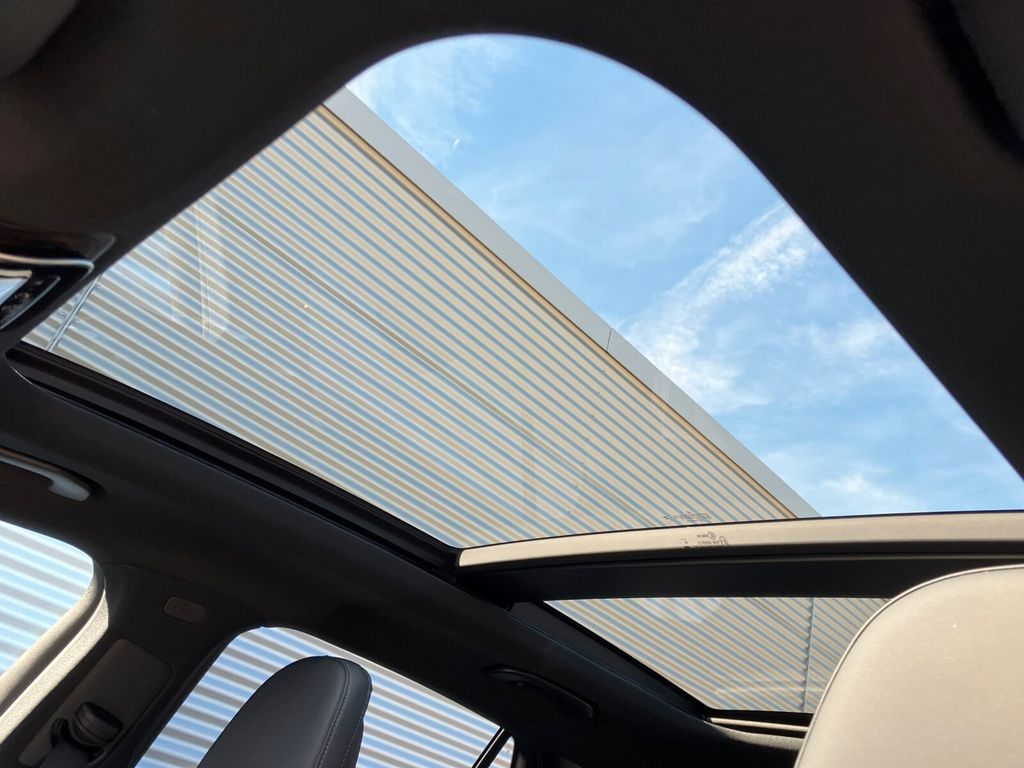 Mercedes-Benz GLC 300 2024