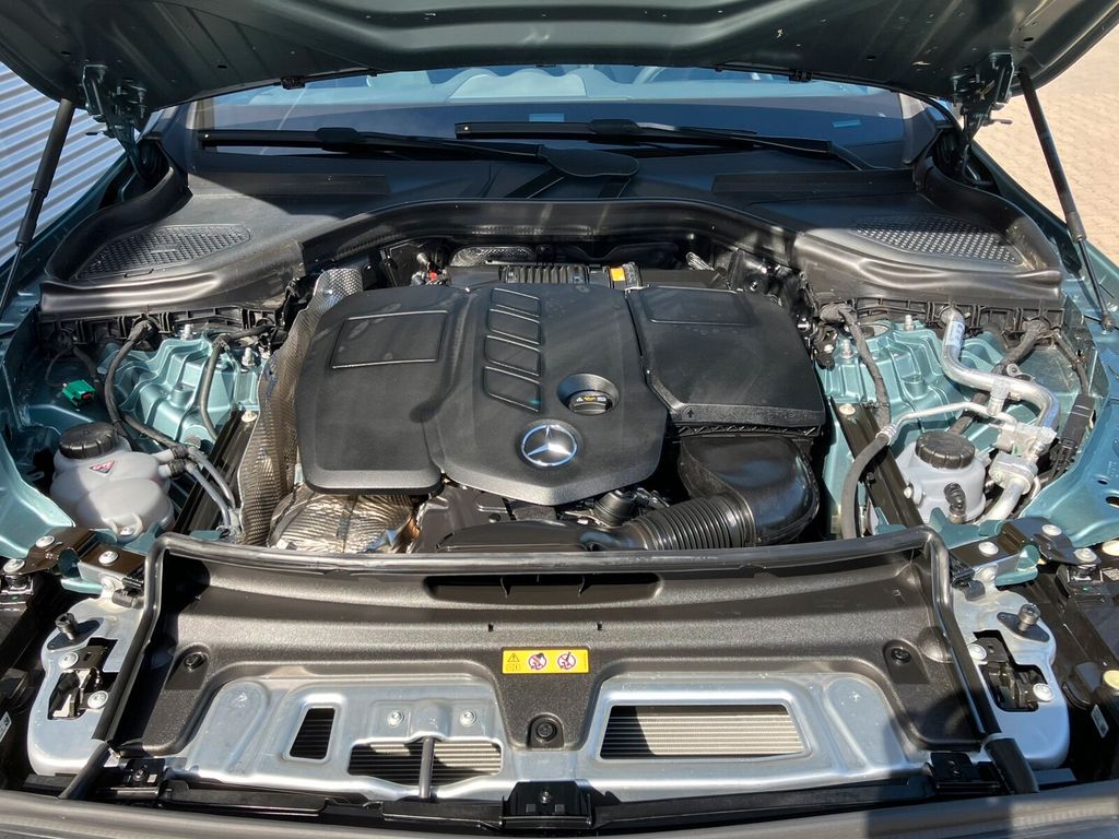 Mercedes-Benz GLC 300 2024