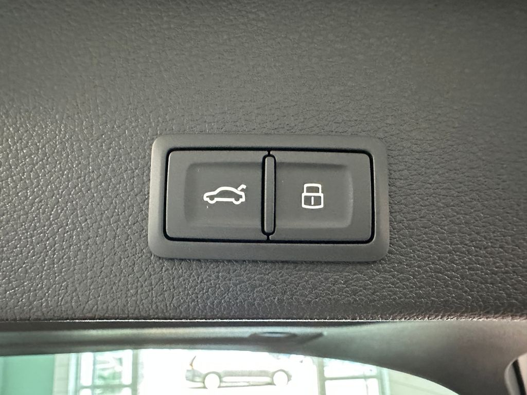 Audi Q2 2024