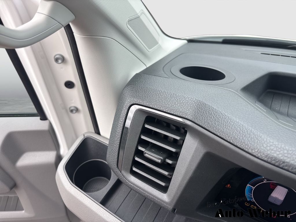 Volkswagen Crafter 2024