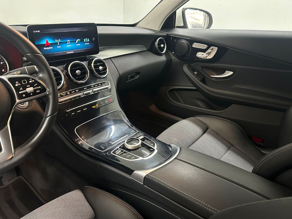 Mercedes-Benz C 220 2022