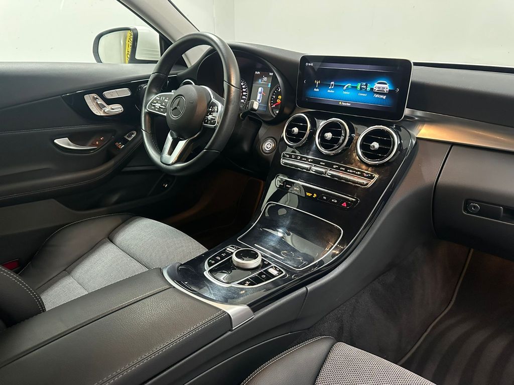Mercedes-Benz C 220 2022