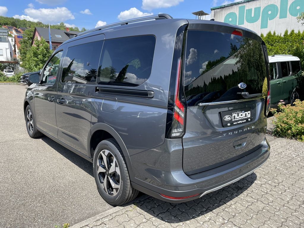 Ford Grand Tourneo