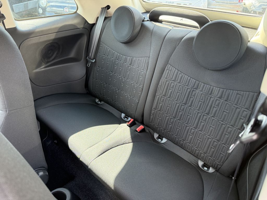 Fiat 500C 2024