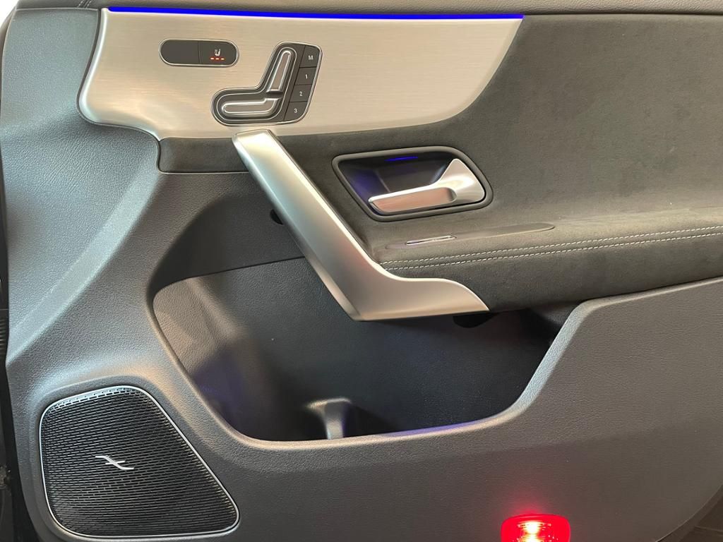 Mercedes-Benz CLA 250 2025