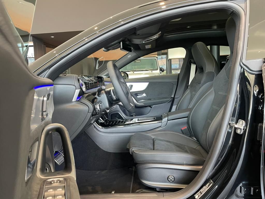 Mercedes-Benz CLA 250 2025