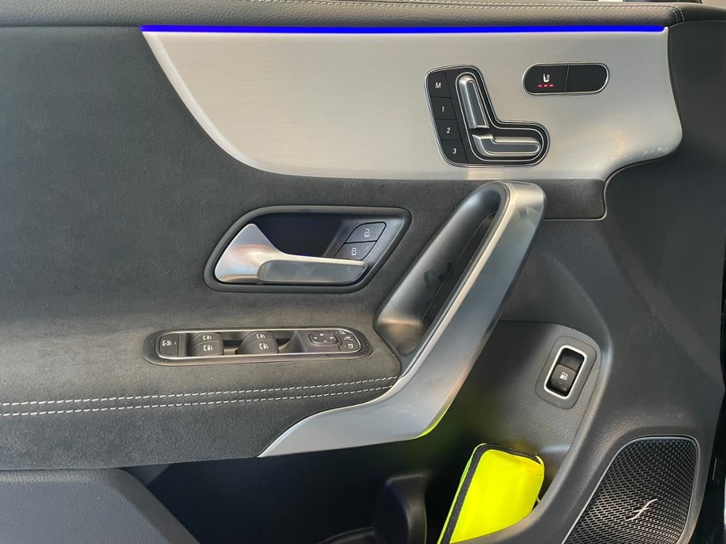 Mercedes-Benz CLA 250 2025