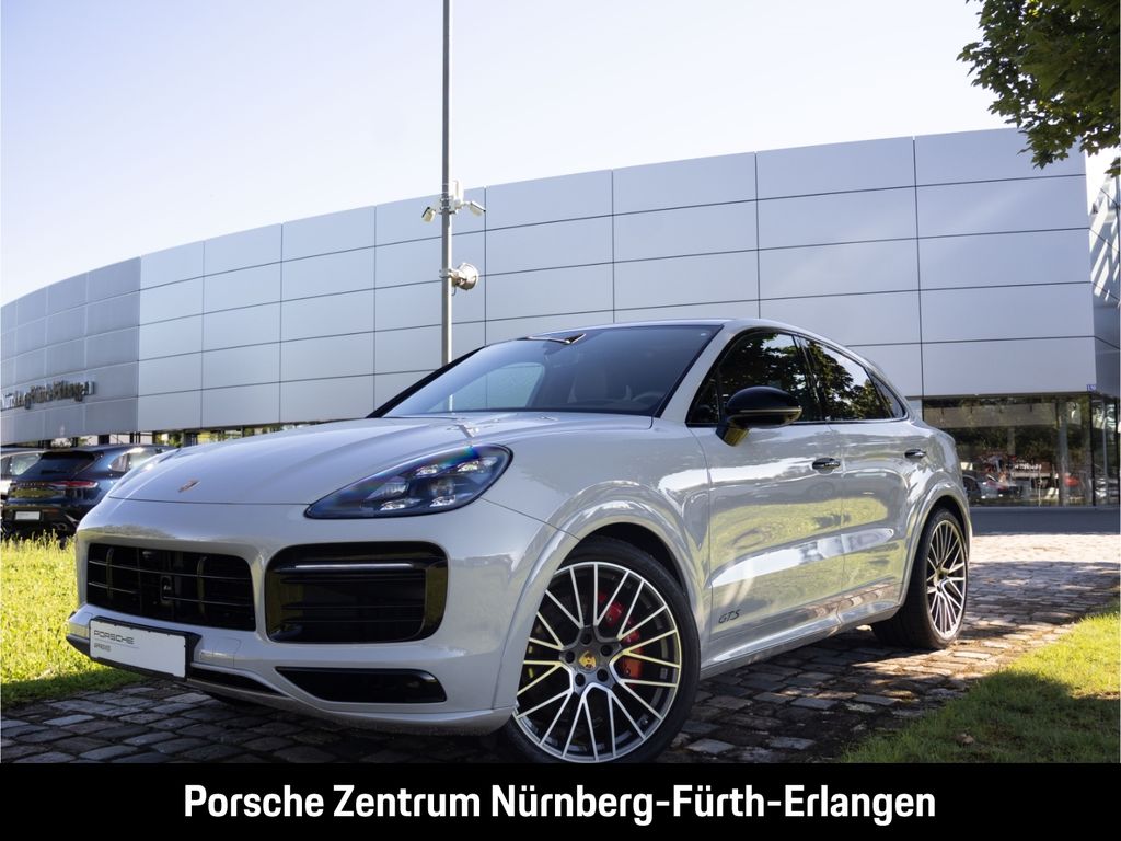 Porsche Cayenne 2021