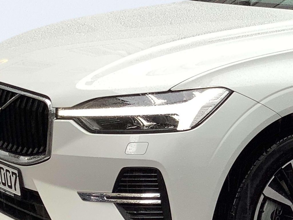 Volvo XC60 2025
