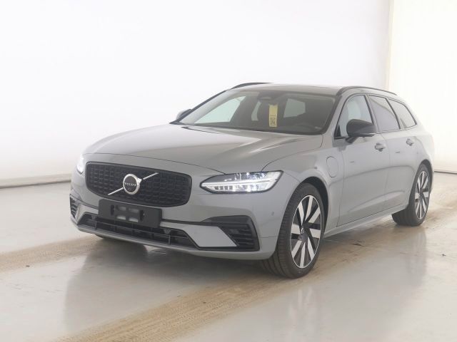 Volvo V90 2025