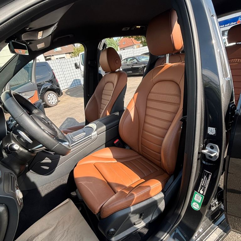 Mercedes-Benz GLC 300 2022