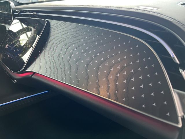 Mercedes-Benz E 220 2024