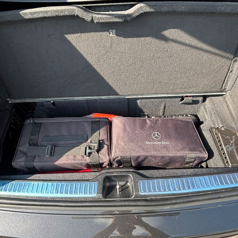 Mercedes-Benz GLC 300 2022