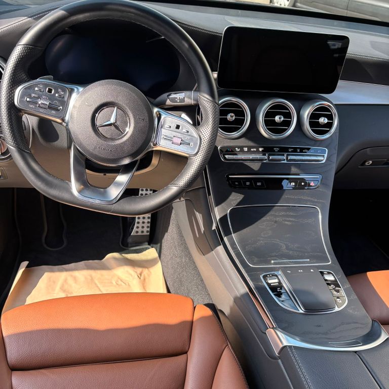 Mercedes-Benz GLC 300 2022