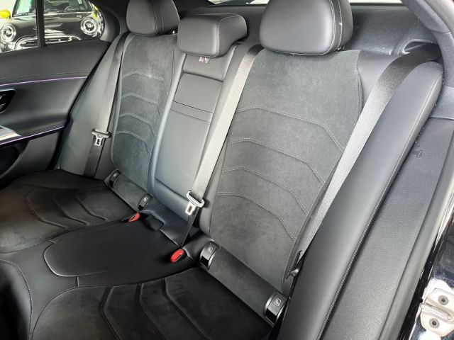 Mercedes-Benz E 220 2024