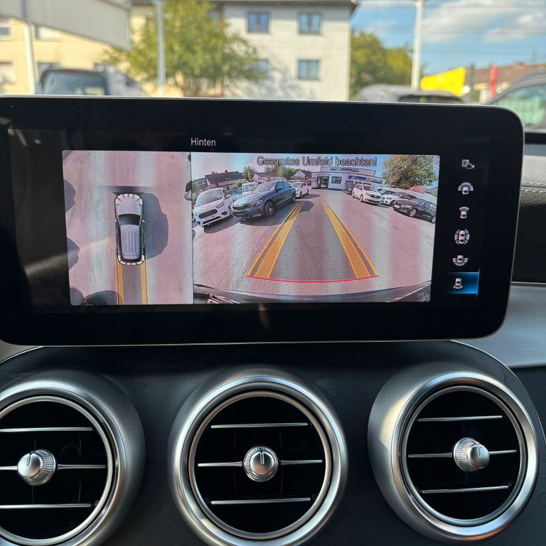Mercedes-Benz GLC 300 2022