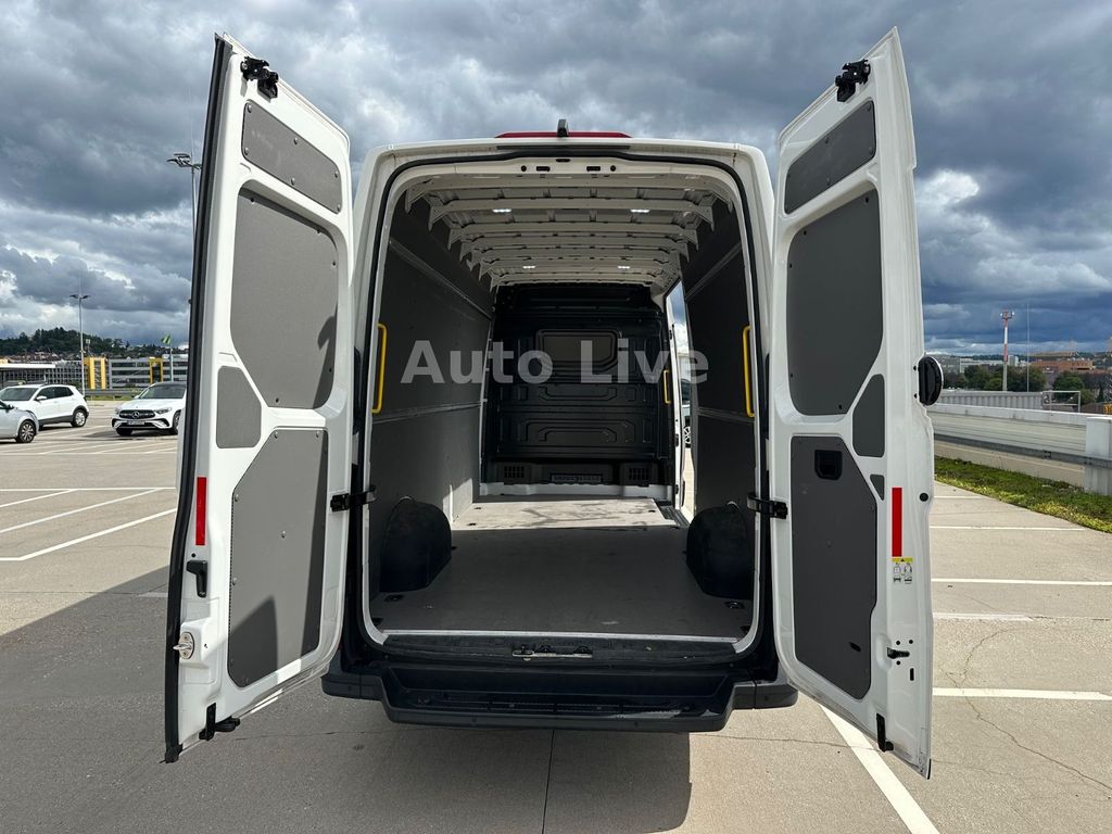 Volkswagen Crafter 2023