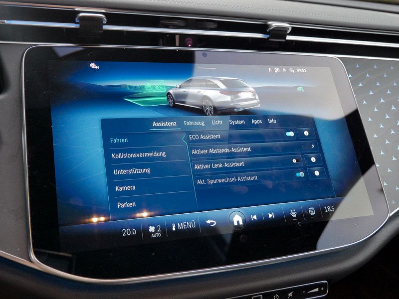 Mercedes-Benz E 300 2025