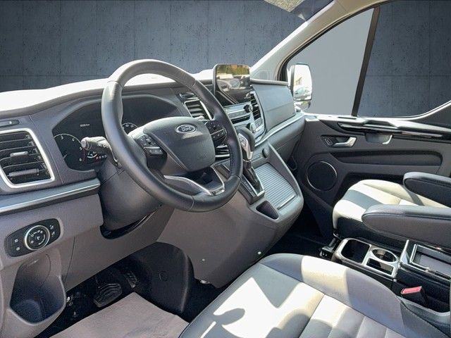 Ford Tourneo Custom 2023