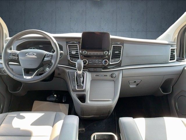 Ford Tourneo Custom 2023