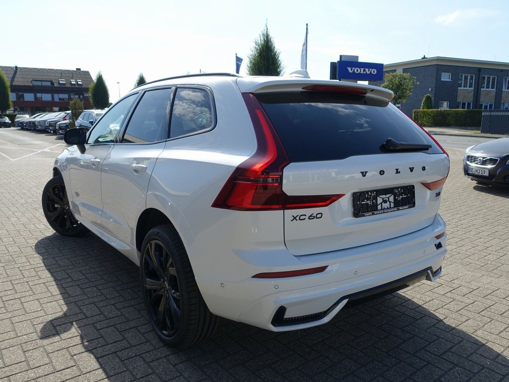 Volvo XC60 2025