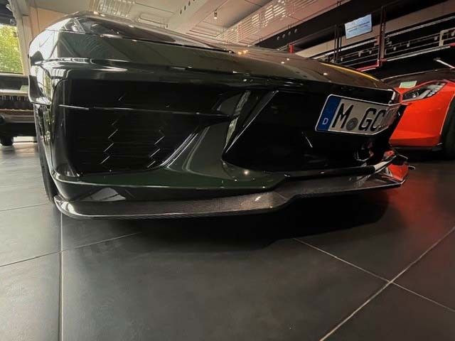 Corvette C8 2025