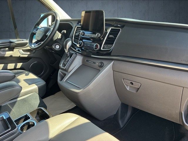 Ford Tourneo Custom 2023