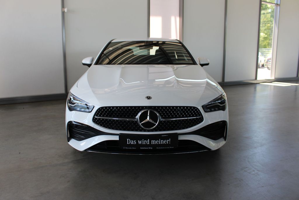 Mercedes-Benz CLA 200 2024