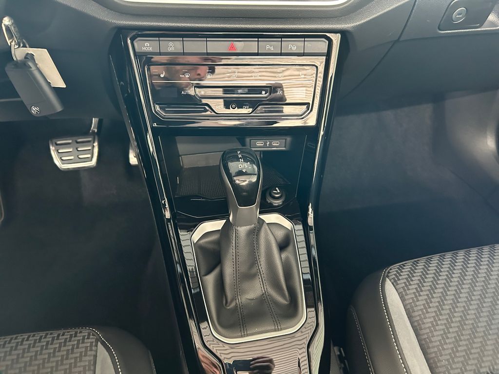 Volkswagen T-Roc 2024