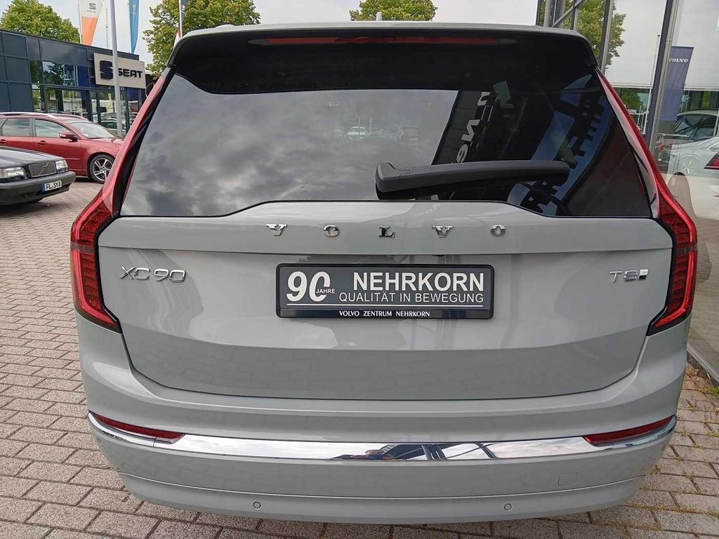 Volvo XC90 2025