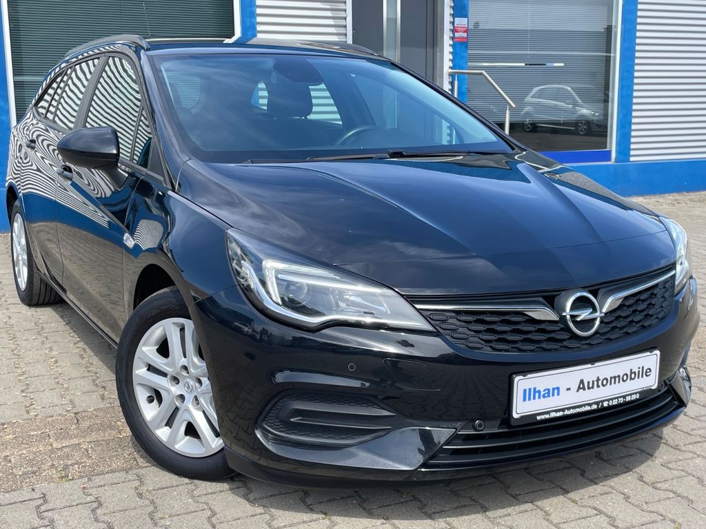 Opel Astra 2021