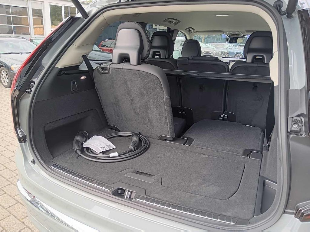 Volvo XC90 2025